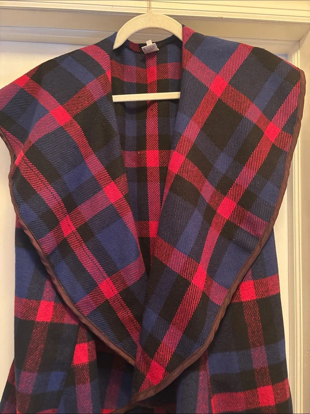 Gently used, Plaid Shawl Collar Vest - Red, Blue & Black ❤️💙🖤